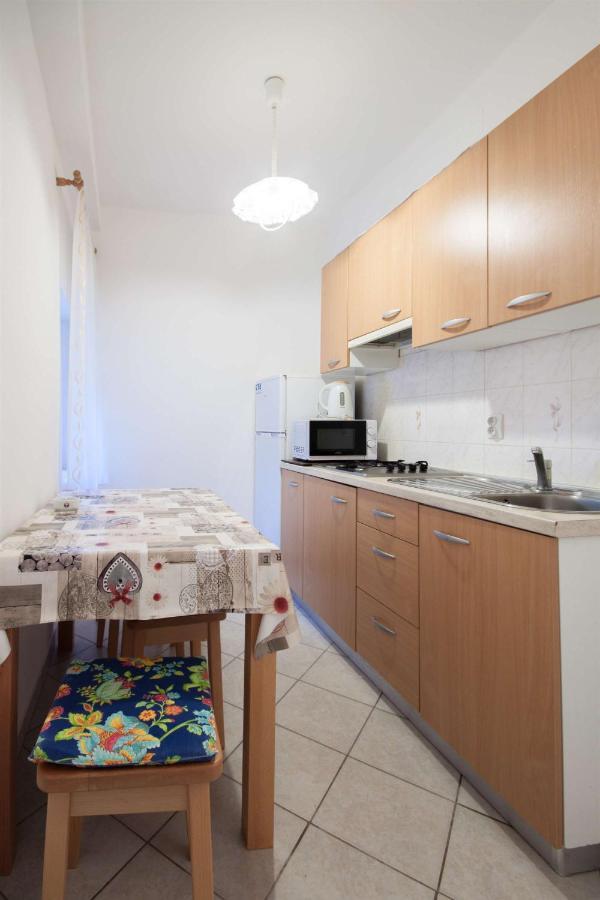 Apartments Dara Umag Buitenkant foto