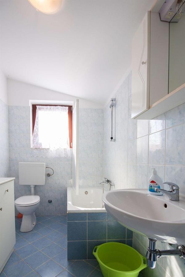 Apartments Dara Umag Buitenkant foto